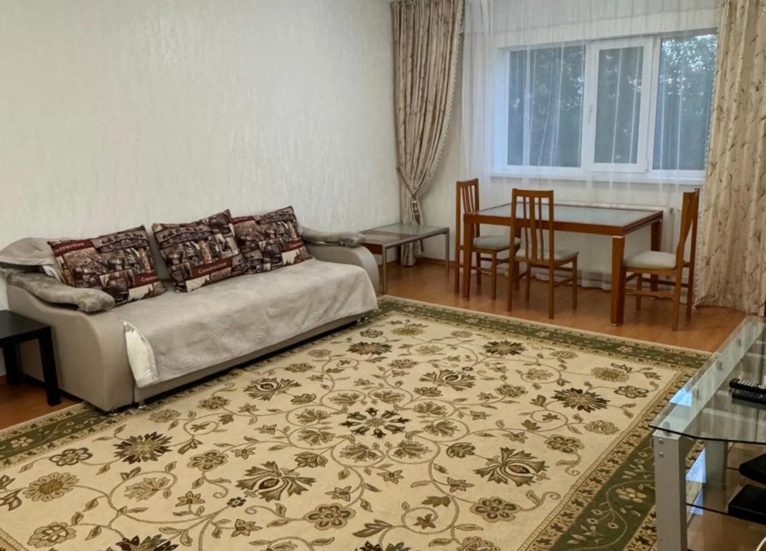 Просторная Квартира В Золотом Квадрате Астаны Nur-Sultan  Kazakhstan
